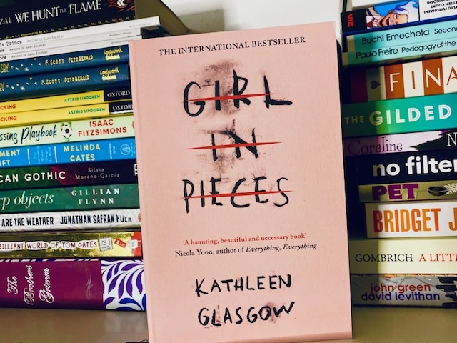 Girl in Pieces : TikTok made me buy it! by Kathleen Glasgow Girl in Pieces : TikTok made me buy it! by Kathleen Glasgow