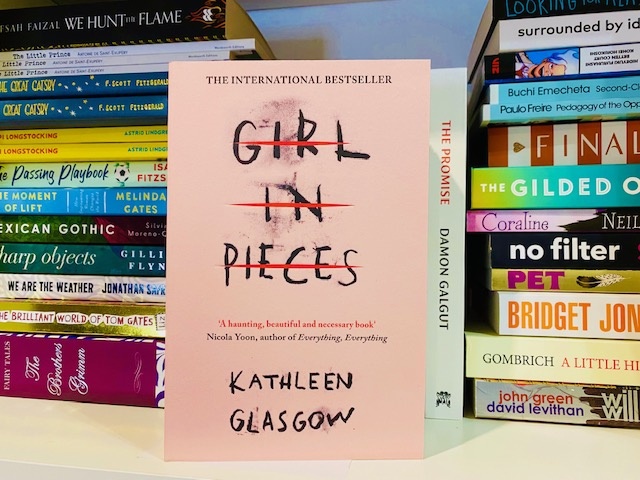 Girl in Pieces : TikTok made me buy it! by Kathleen Glasgow Girl in Pieces : TikTok made me buy it! by Kathleen Glasgow