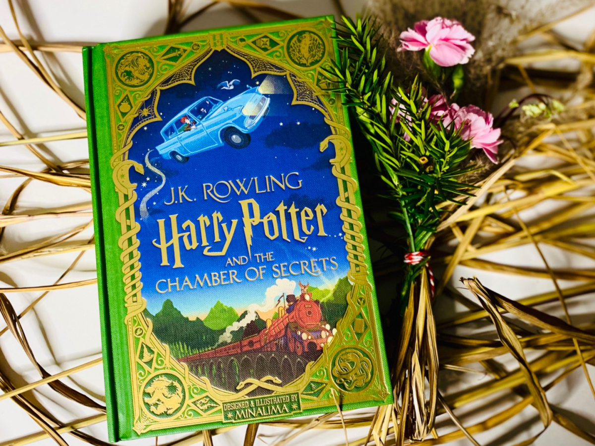 Harry Potter and the Chamber of Secrets: MinaLima Harry Potter and the Chamber of Secrets: MinaLima