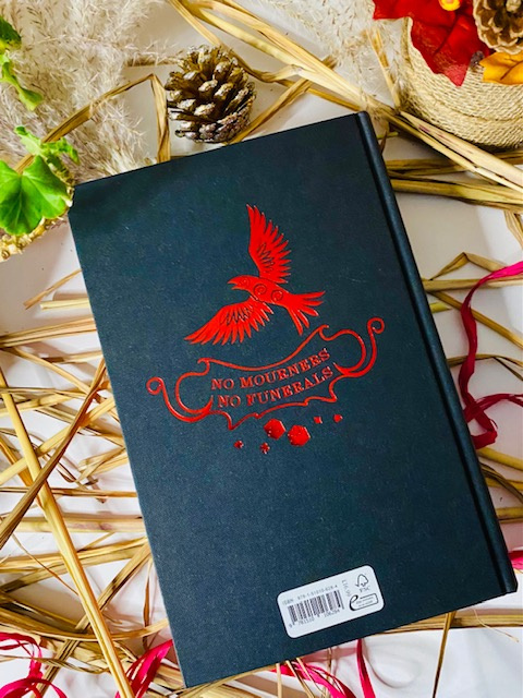 Six of Crows: Collector's Edition : Book 1 by Leigh Bardugo Six of Crows: Collector's Edition : Book 1 by Leigh Bardugo