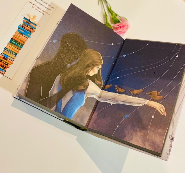 The Invisible Life of Addie LaRue - special edition 'Illustrated Anniversary' by V.E. Schwab The Invisible Life of Addie LaRue - special edition 'Illustrated Anniversary' by V.E. Schwab