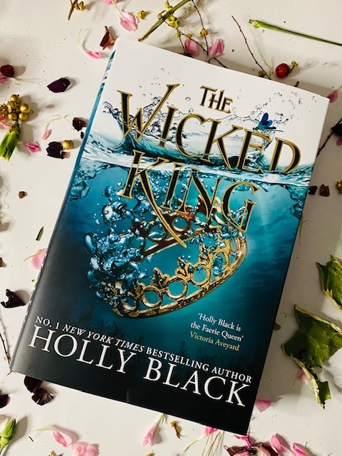 The Wicked King (The Folk of the Air #2) by Holly Black The Wicked King (The Folk of the Air #2) by Holly Black