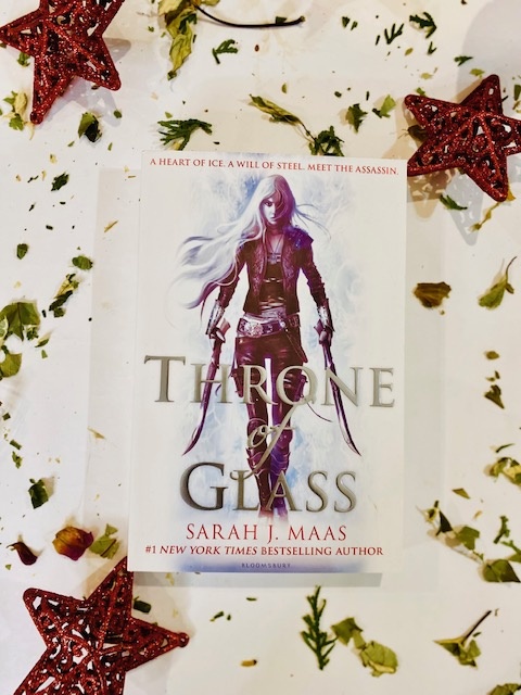 Throne of Glass: 1 by Sarah J.Maas Throne of Glass: 1 by Sarah J.Maas
